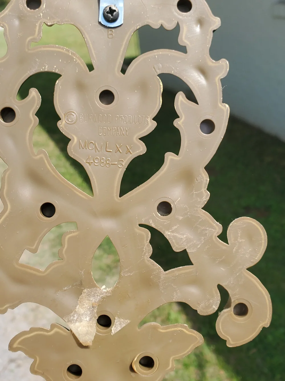 Homco Gold Ornate Wall Hooks Pair - Baroque Floral Design
